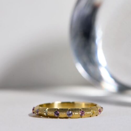 18 karat Yellow Gold and Pink, Purple and Yellow Sapphire Apex Band