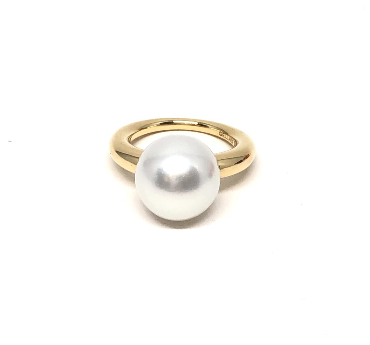 Yellow Gold South Sea Pearl Ring