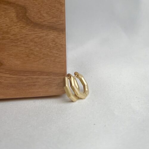 12mm Yellow Gold Cut Corner Hinged Earrings