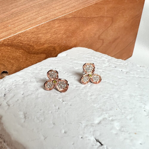 Rose gold and Diamond "Forget-me-Not"  Stud