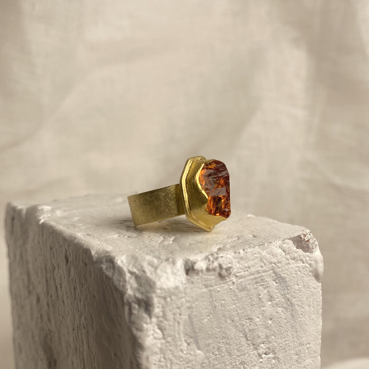 Yellow Gold and Citrine Ring