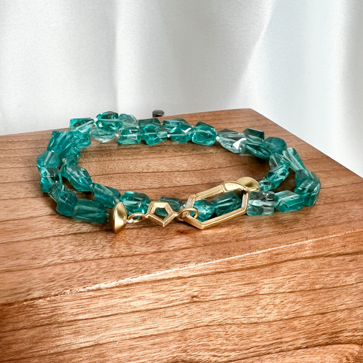 Faceted Apatite and 18 karat Yellow Gold Gemstone Wrap Bracelet