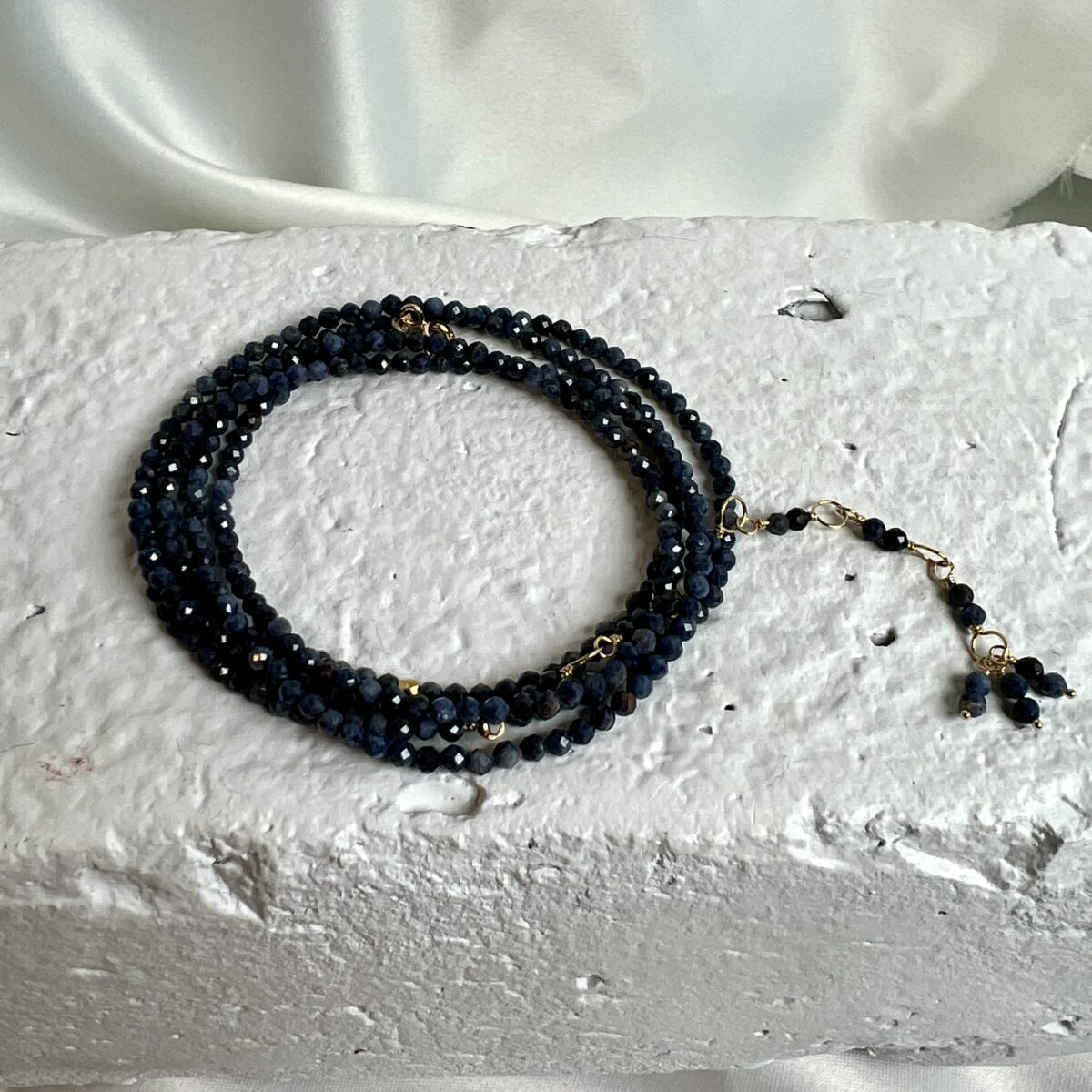 Opaque Blue Sapphire Wrap