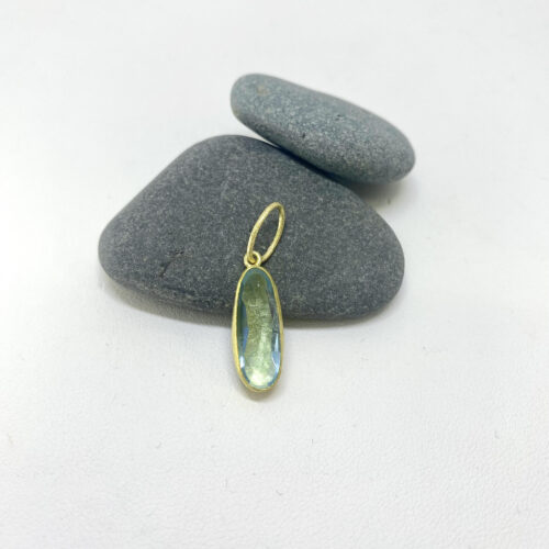 Elongated Aquamarine Oval Pendant