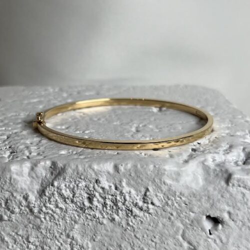 2.5 mm Gold Hinged Bracelet