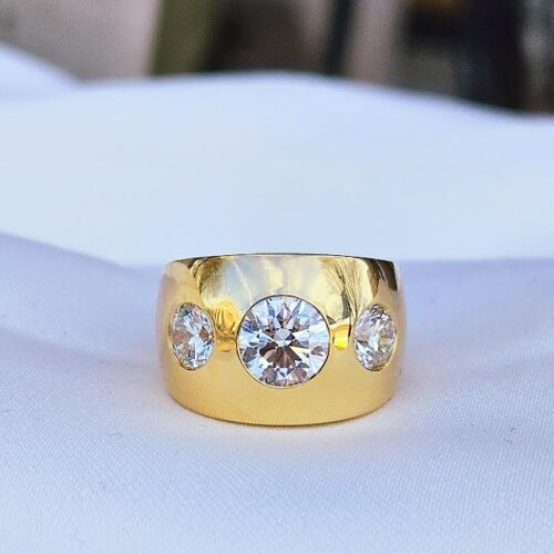 Yellow Gold Three Diamond Ring