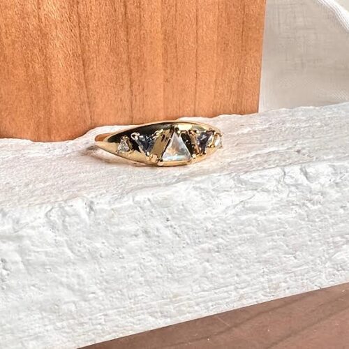 18 karat Yellow Gold and Moonstone, Sapphire and Diamond Signet Ring