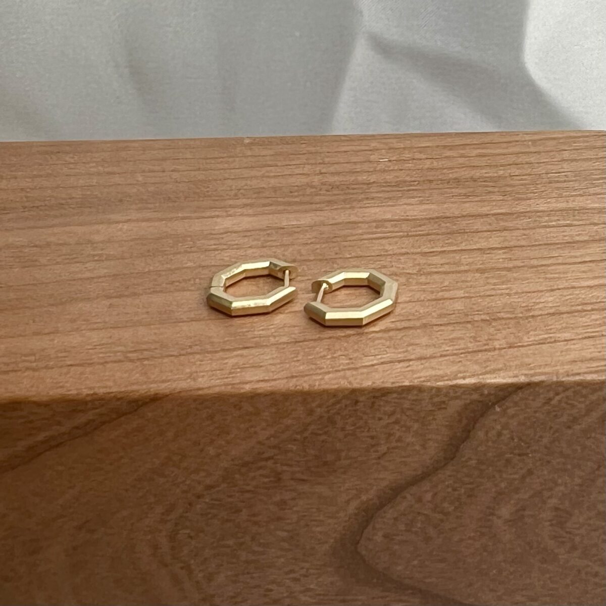 12mm Yellow Gold Cut Corner Hinged Earrings