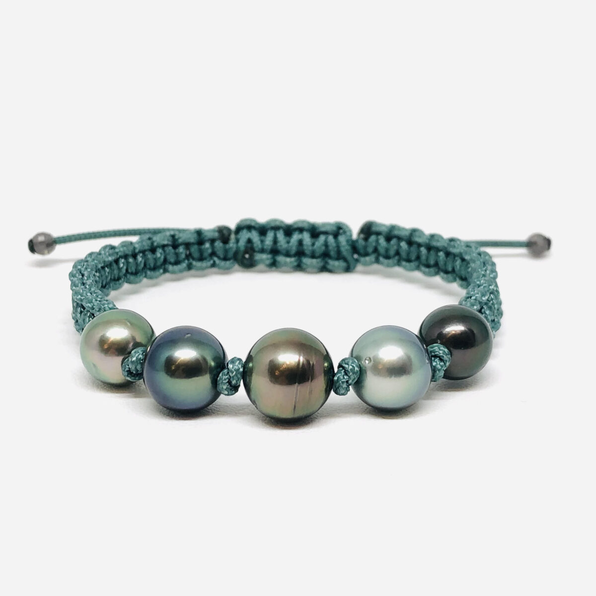 Green Macrame Marutea Pearl Bracelet