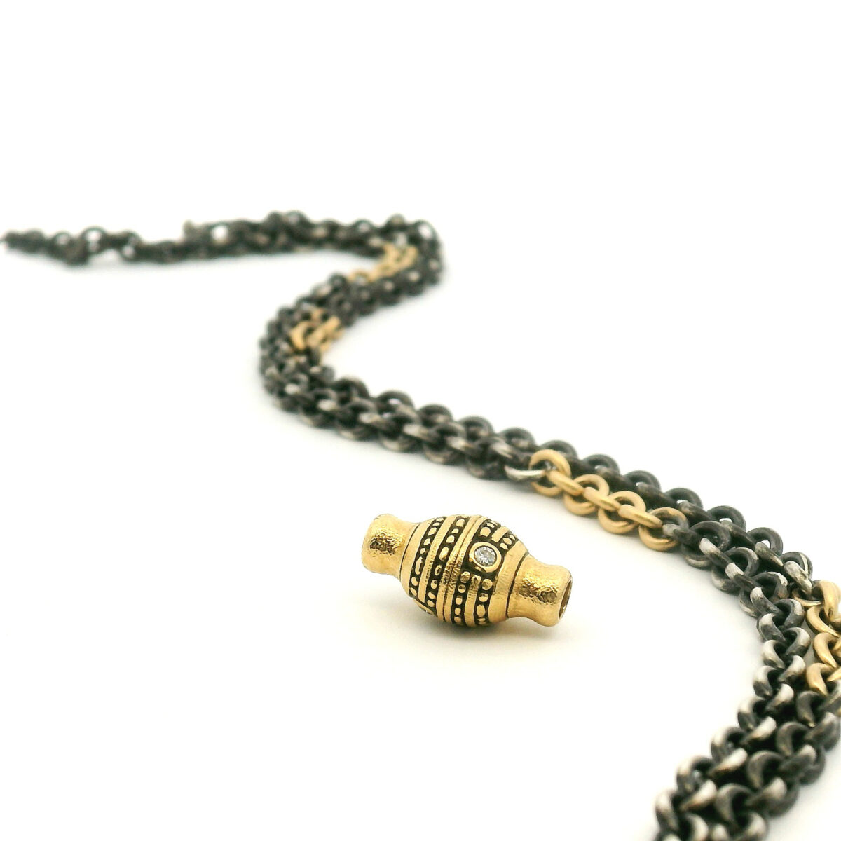 Yellow gold and Diamond Vario Clasp