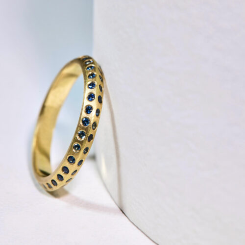 Gold Sapphire Knife Edge Ring