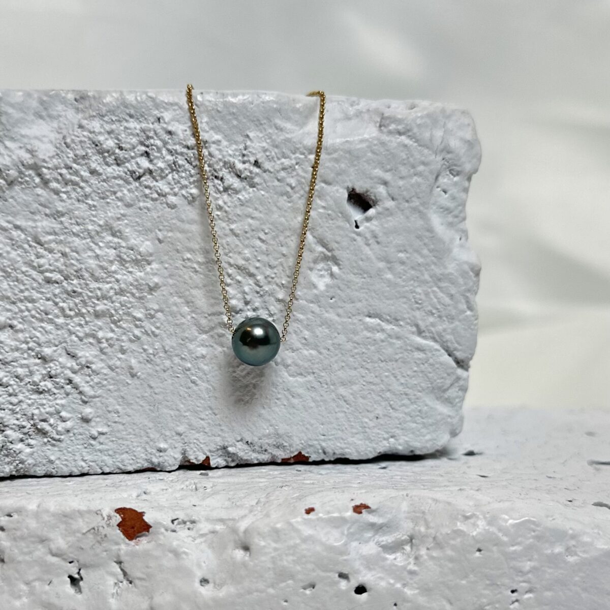 Tahitian Cultured Pearl Pendant
