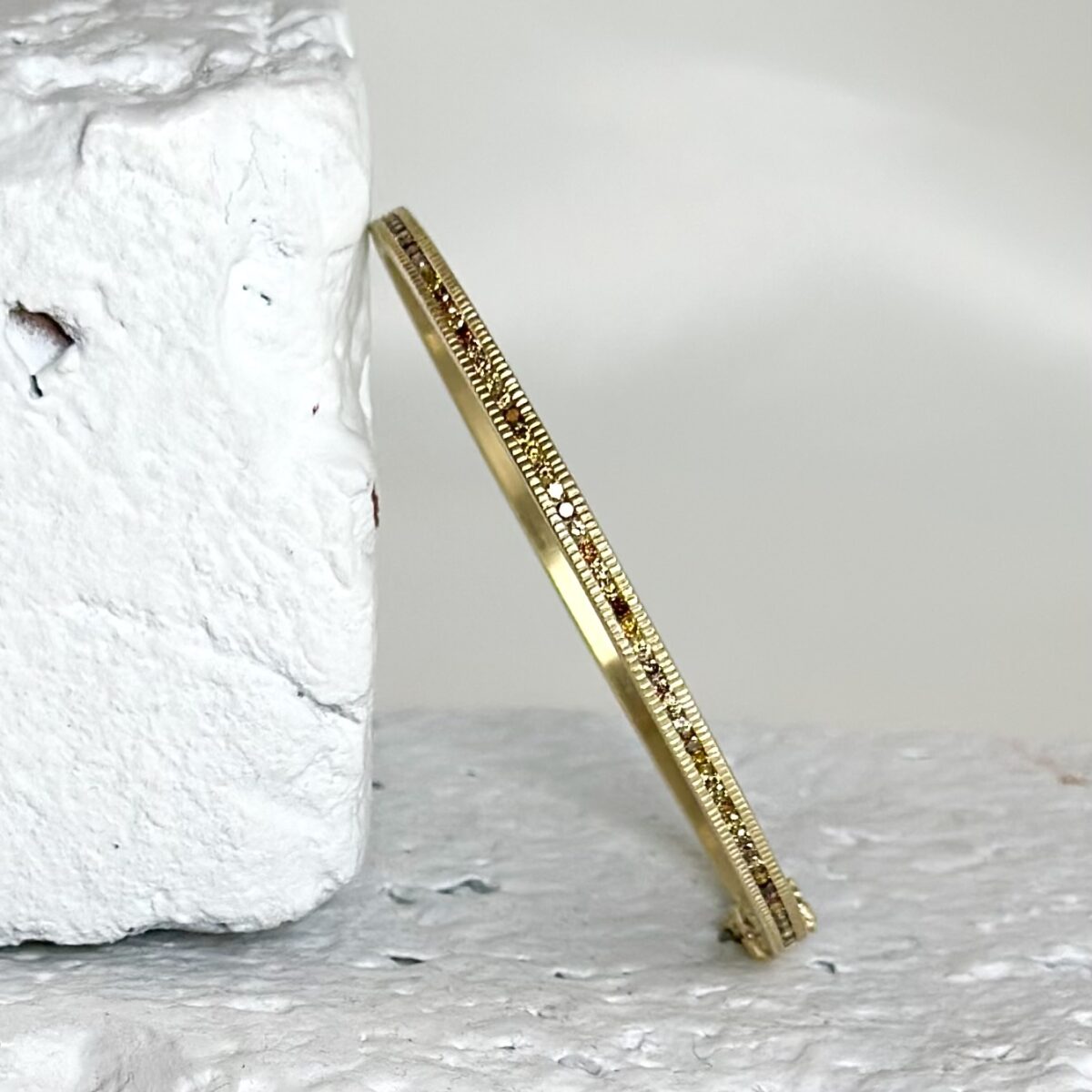 Autumn Brilliant Diamond Hinged Gold Bracelet