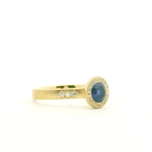 Yellow Gold Sapphire Halo ring