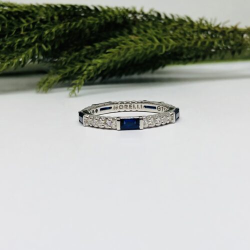 White Gold, Diamond and Sapphire Ring
