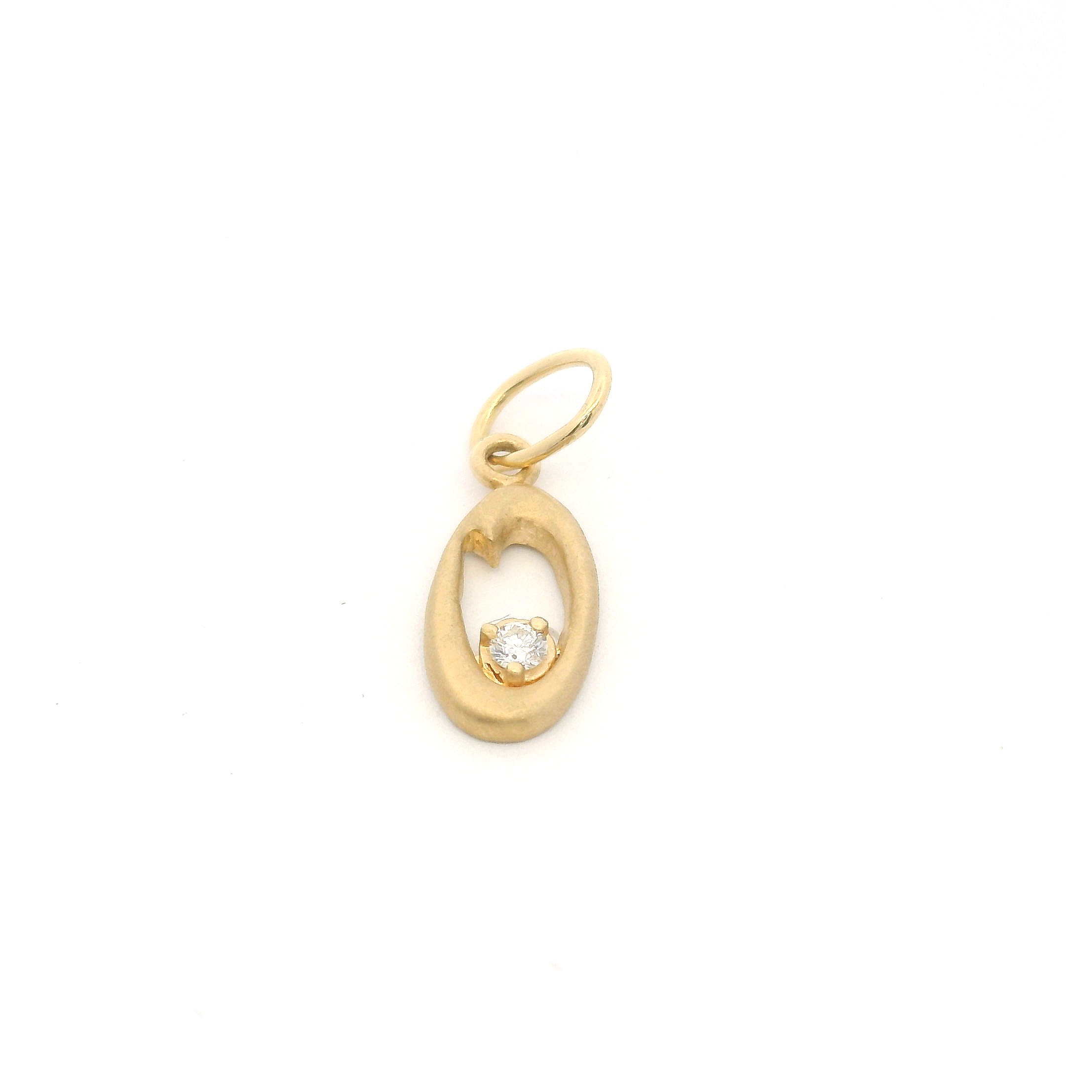 Anne Sportun "O" Charm