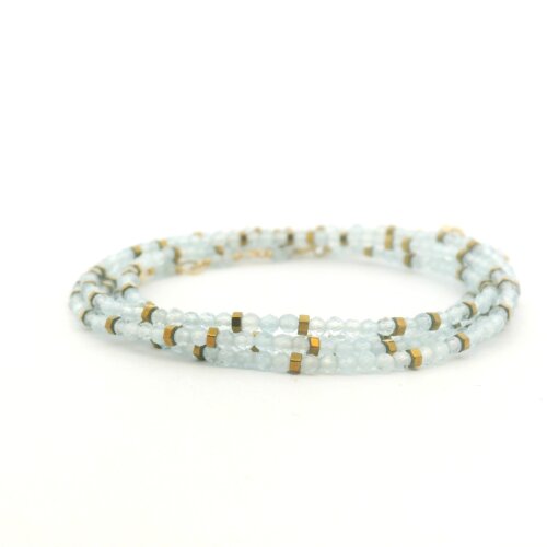 18 karat Yellow Gold and Milky Aquamarine Confetti Wrap