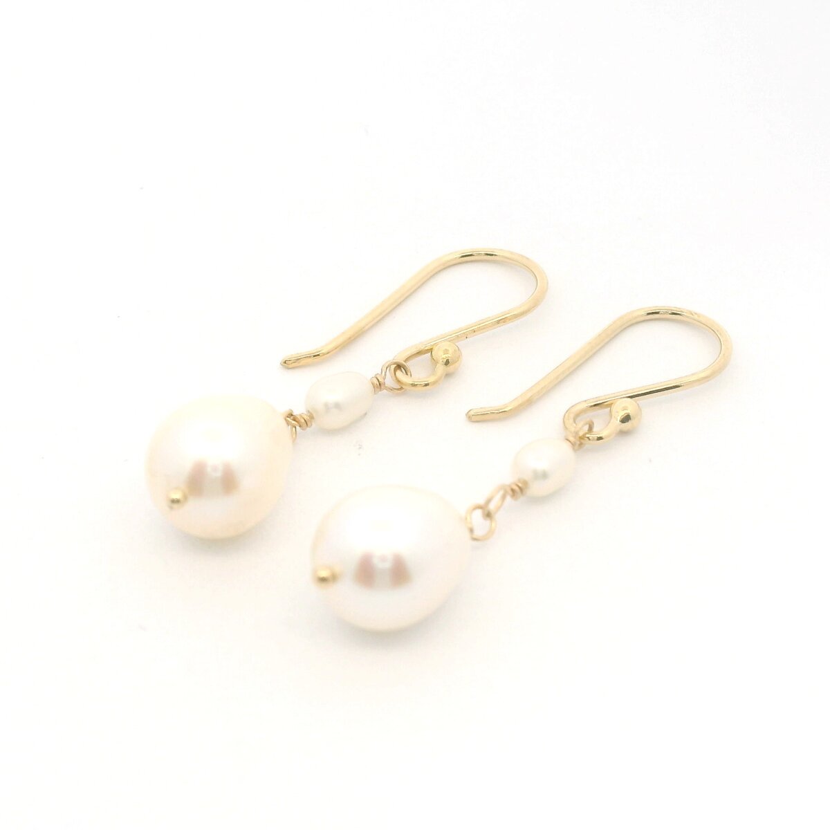 Double Oval Pearl Earrings