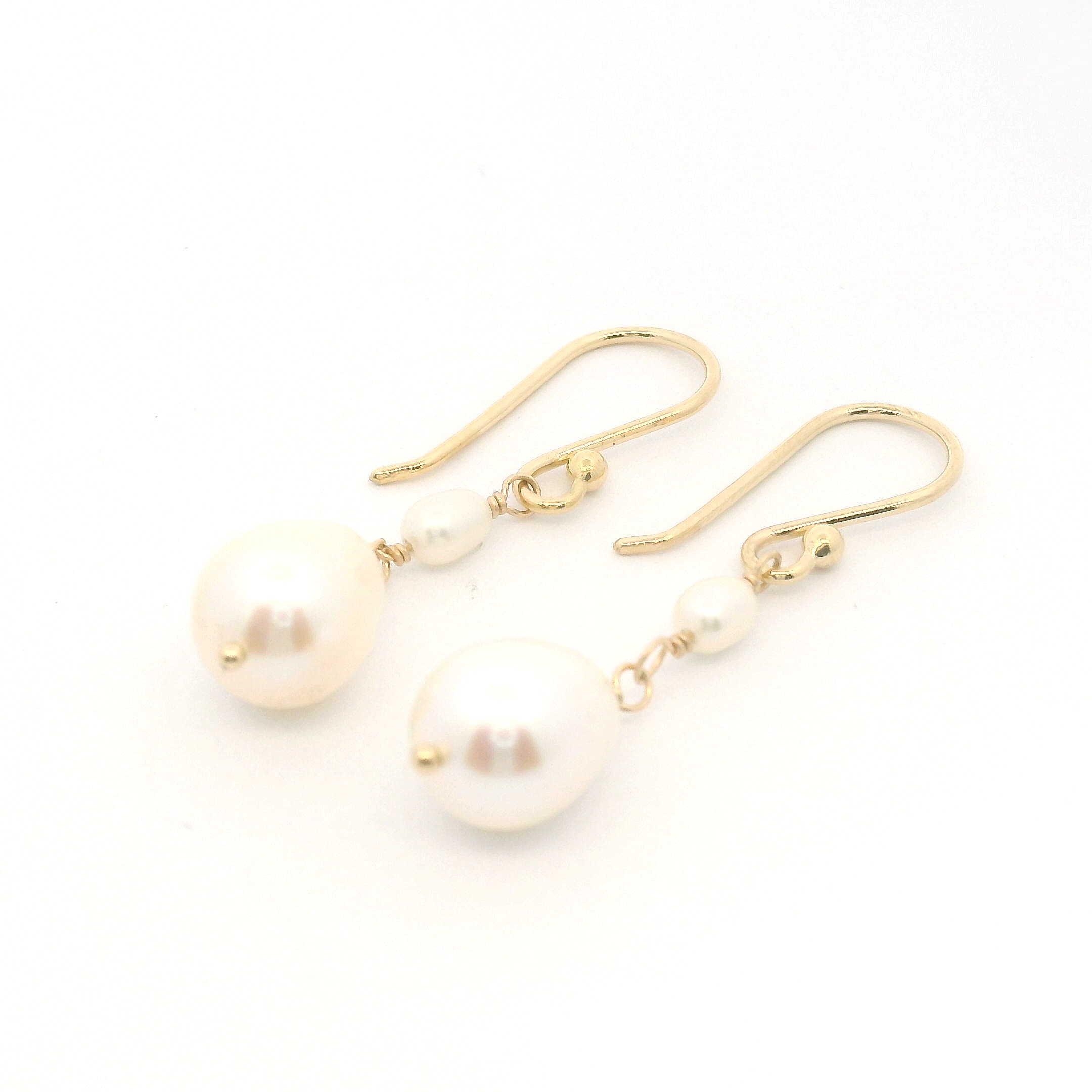 Double Oval Pearl Earrings