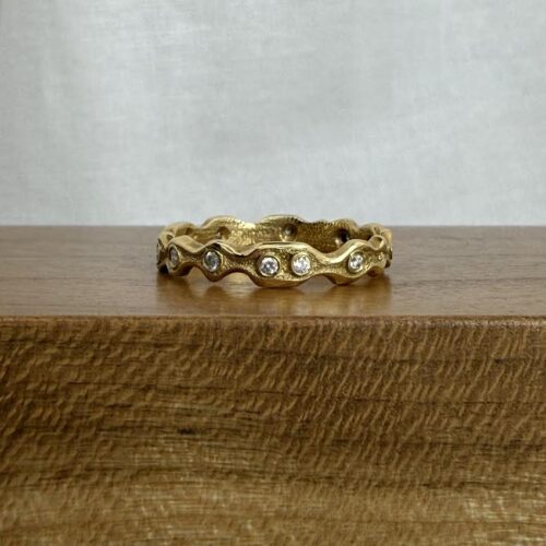 Organic Yellow Gold, Diamond Band