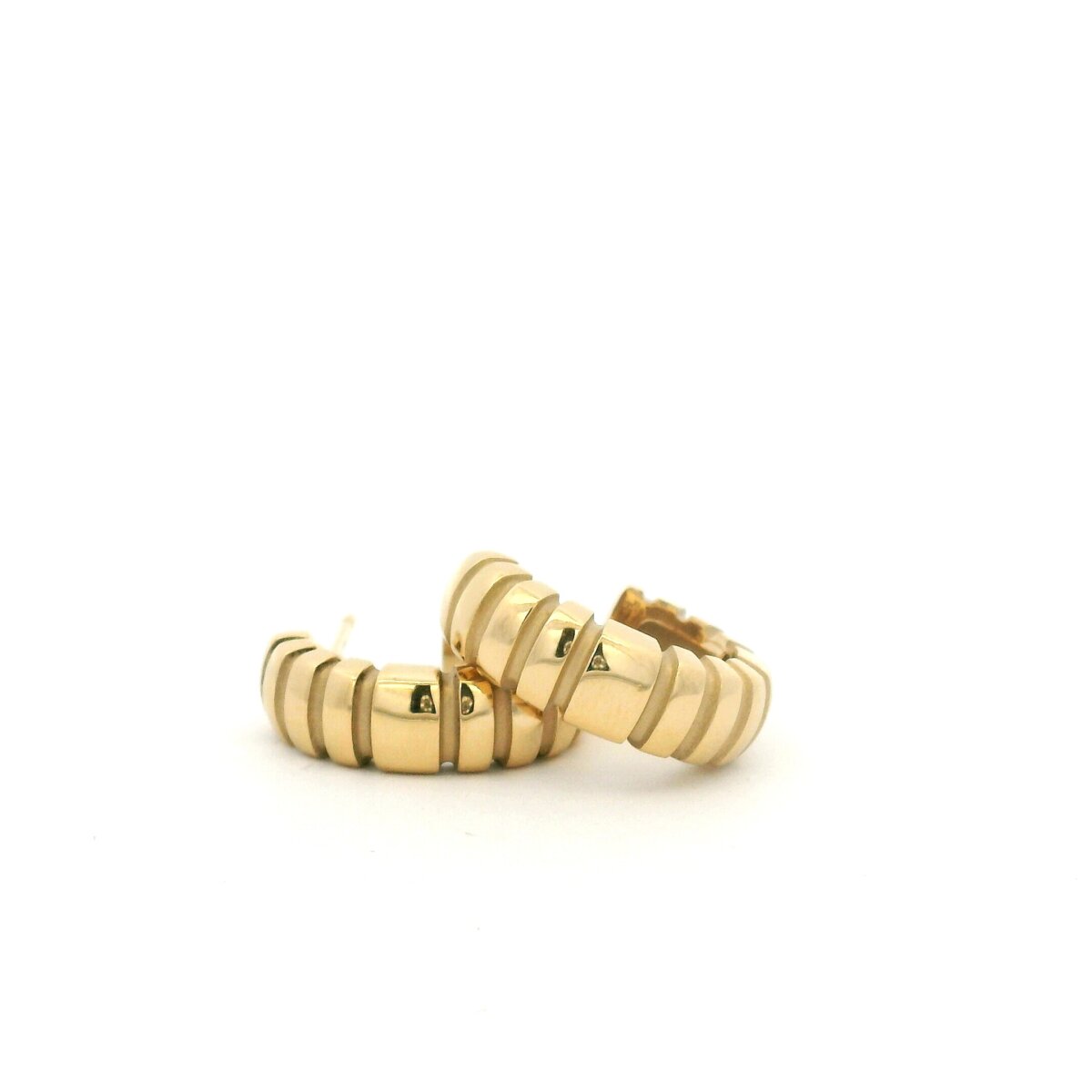 18y HP 6mm Orla Small Hoop