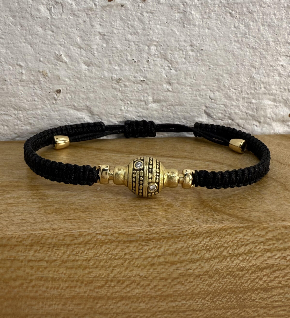 18 karat Yellow Gold and Black Macrame Bracelet