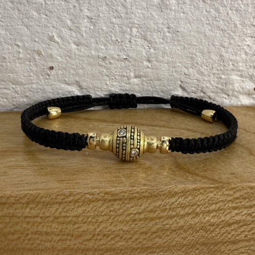 18 karat Yellow Gold and Black Macrame Bracelet