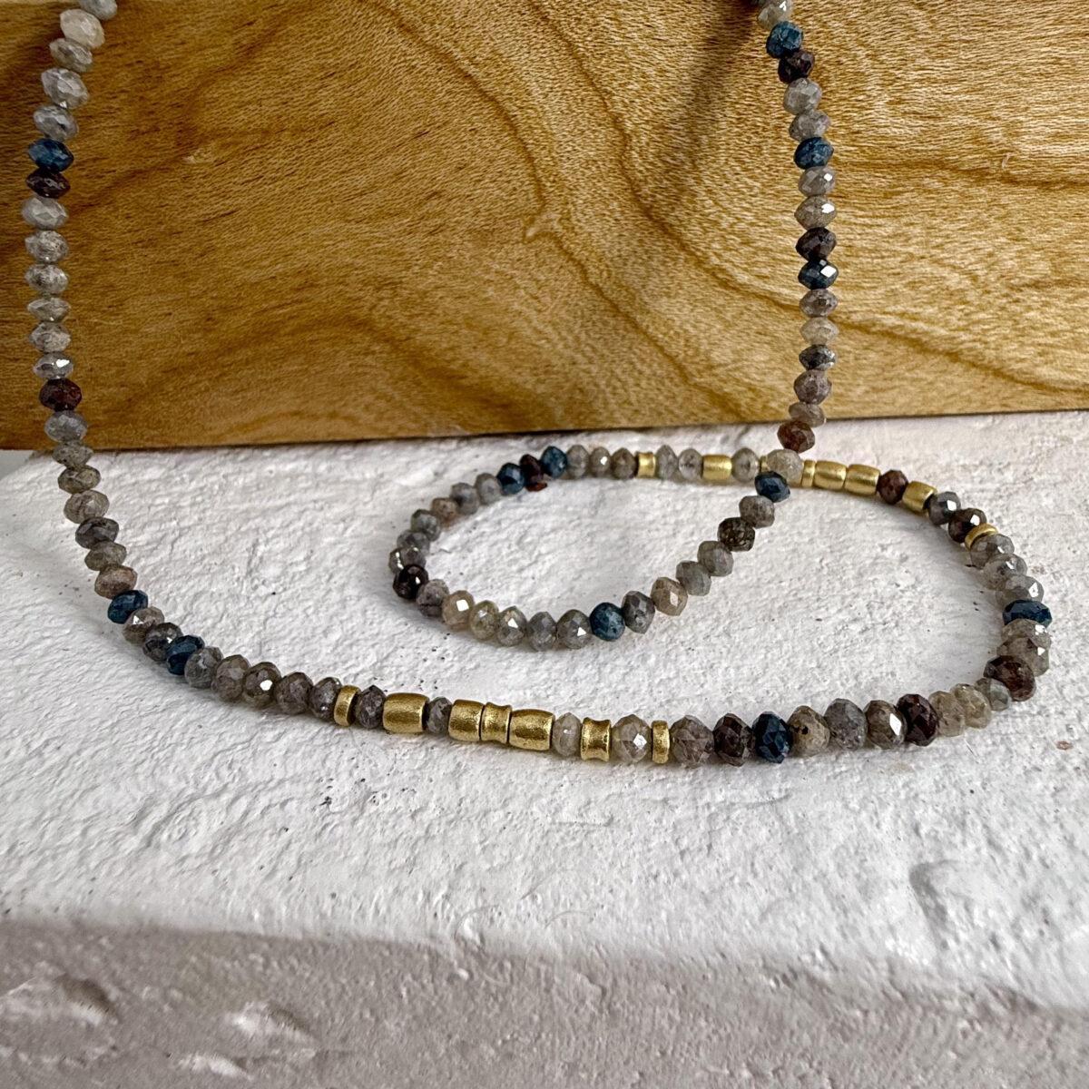 18 karat Yellow Gold and Diamond Necklace