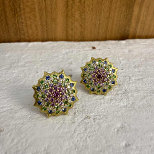 18 karat Yellow Gold Mandala Earrings