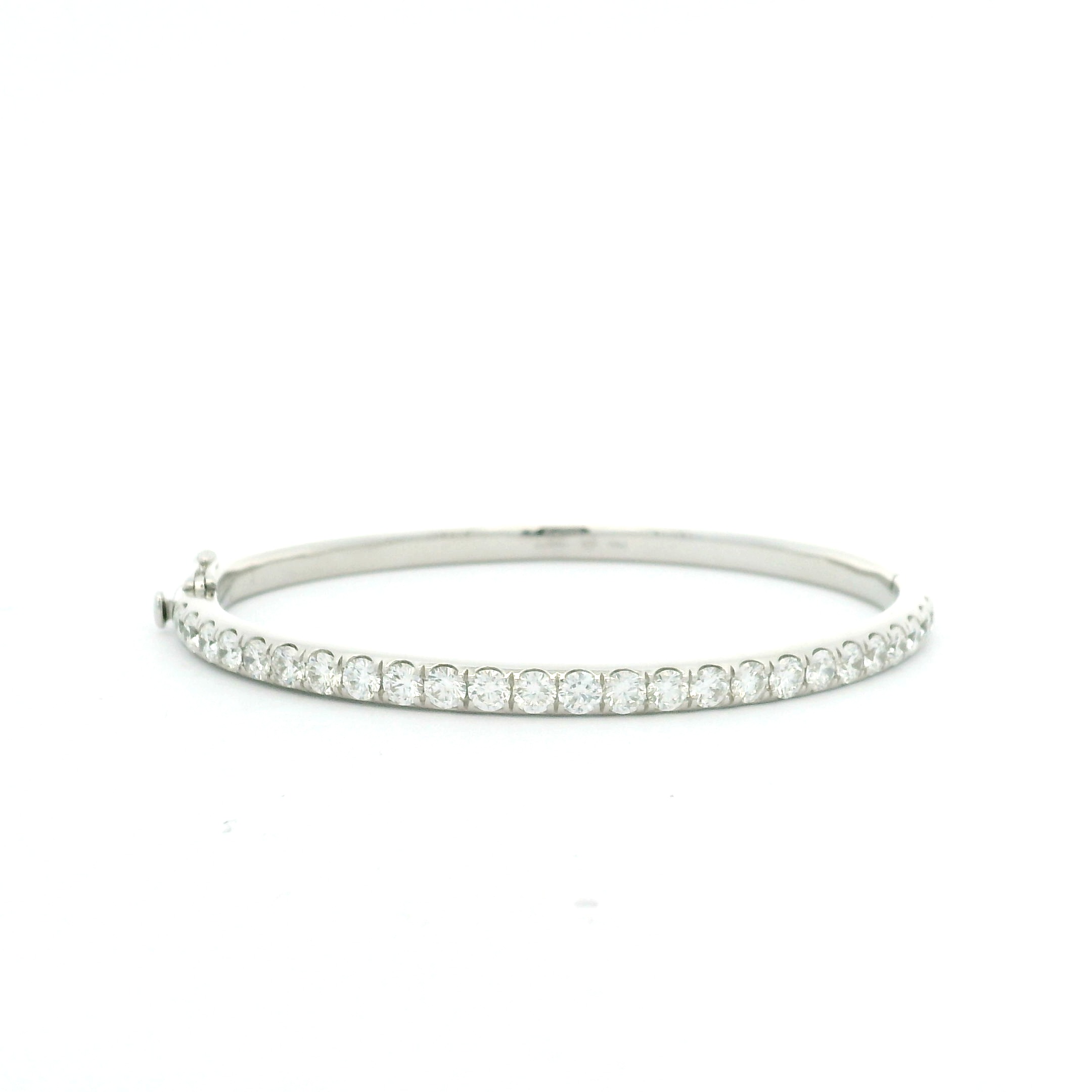 18 Karat White Gold and Diamond Bracelet
