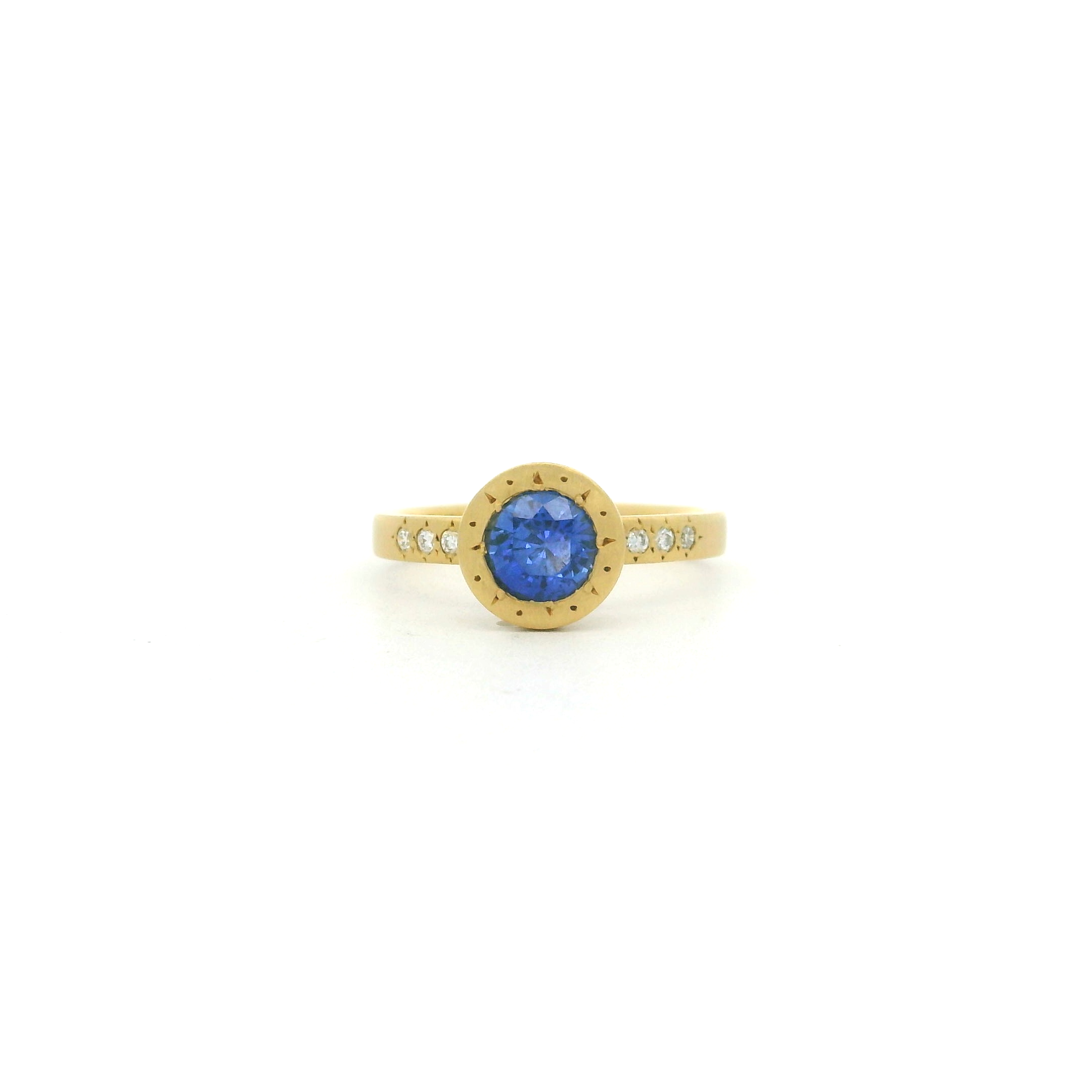 Yellow Gold and Blue Sapphire Ring