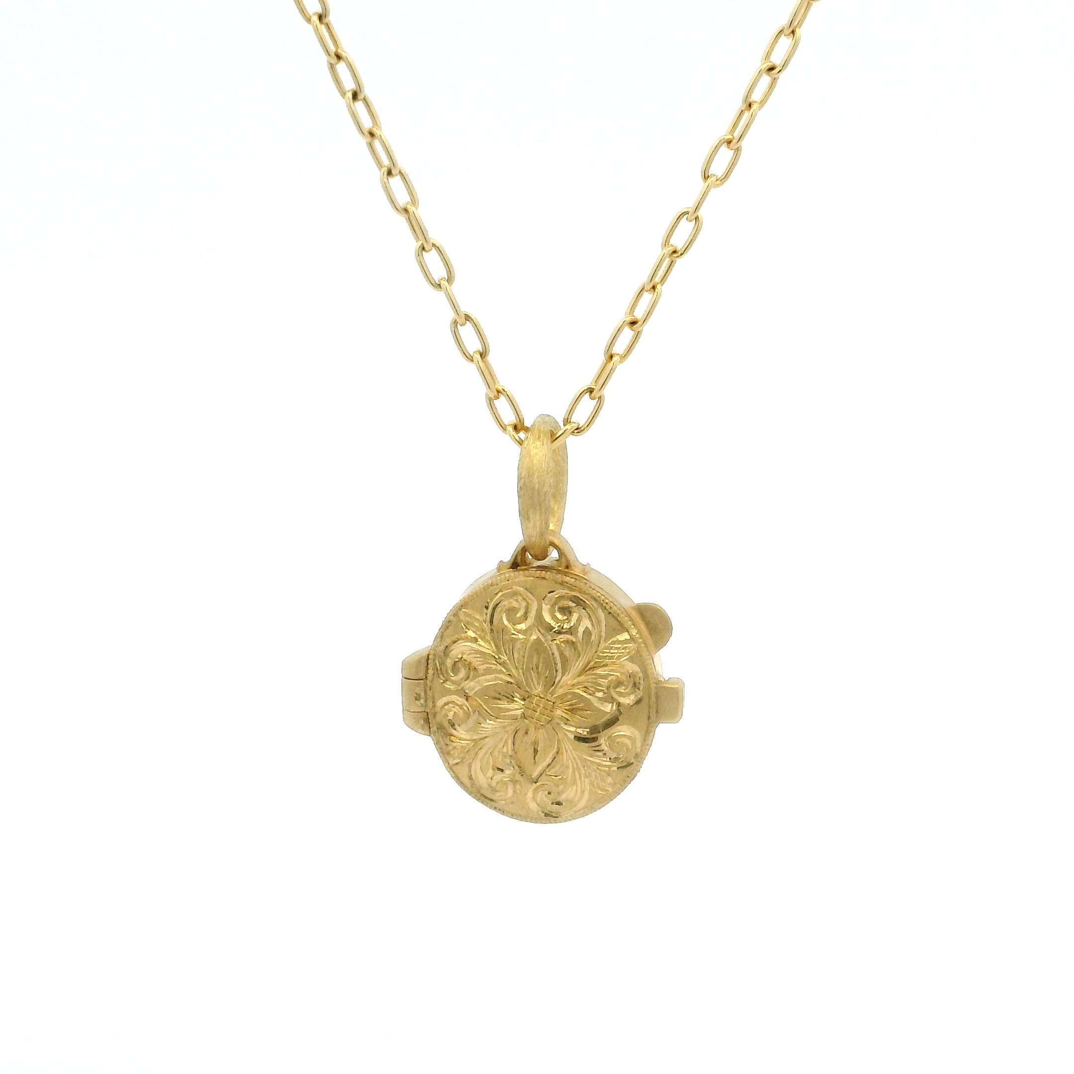 18 Karat Yellow Gold Engraved Locket