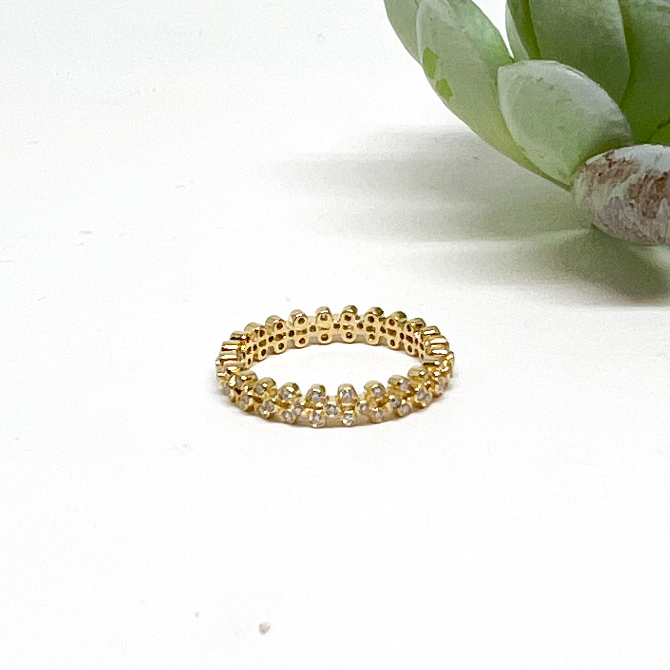 Clover Yellow Gold and Diamond Band
