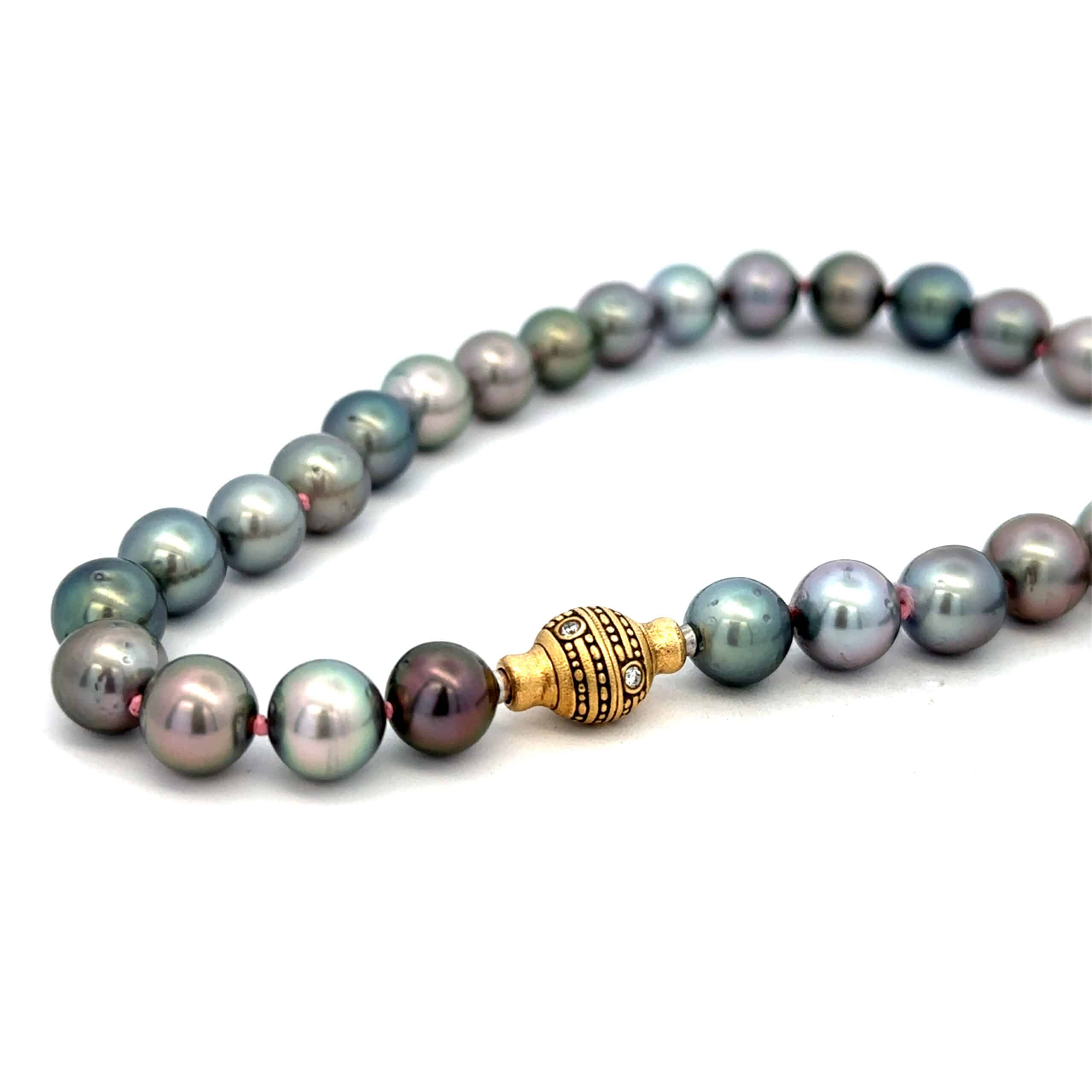 Yellow gold and Diamond Vario Clasp