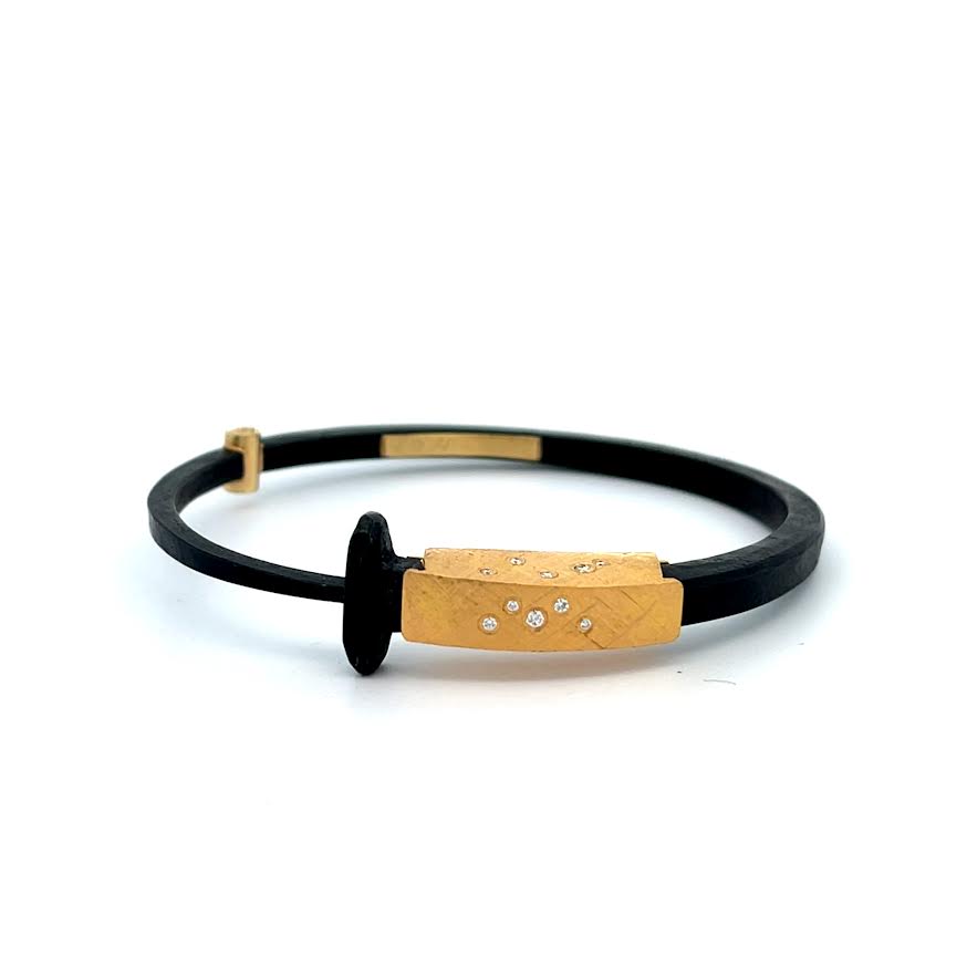 Yellow Gold and Diamond Collar Bracelet