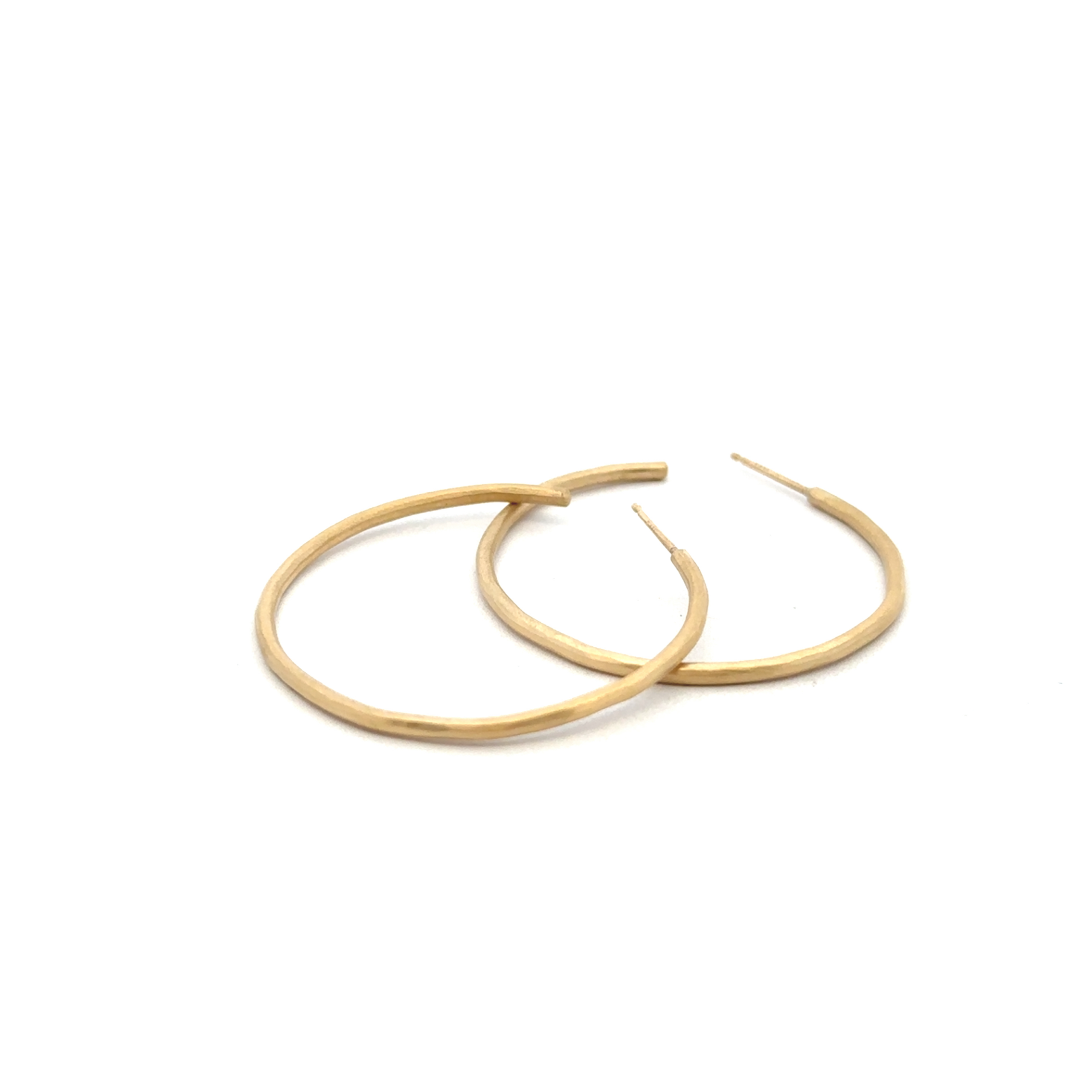 18 karat Yellow Gold Hoop Earrings, Large