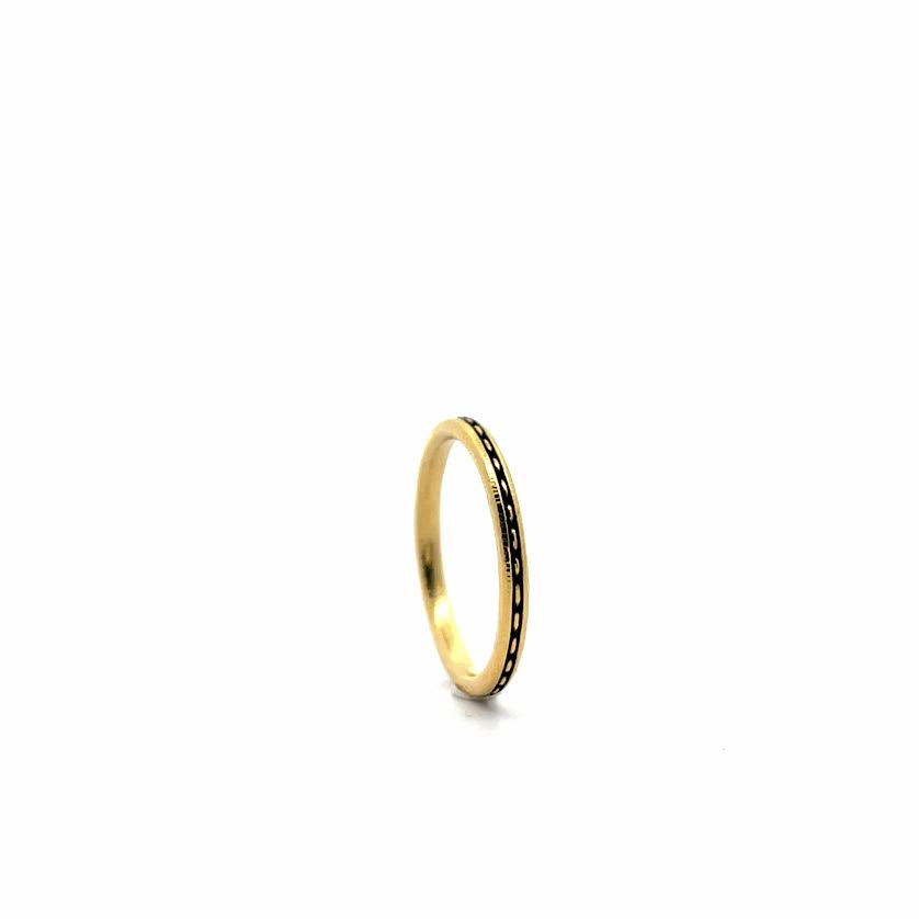 Yellow Gold Single Dash Ring