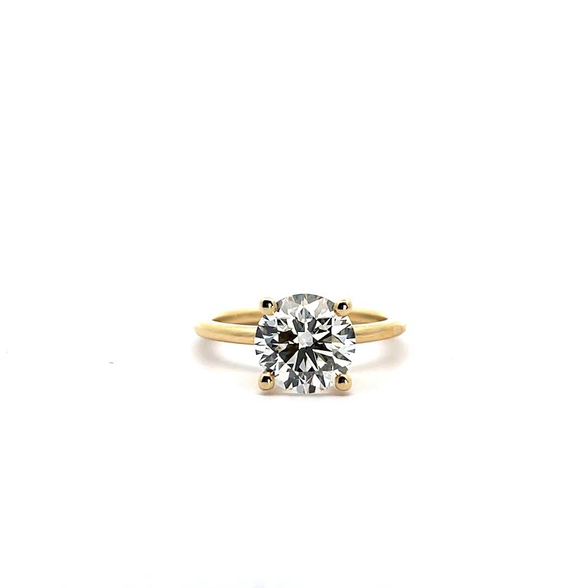 18 karat Yellow Gold and Diamond Ring, 2.40 CT